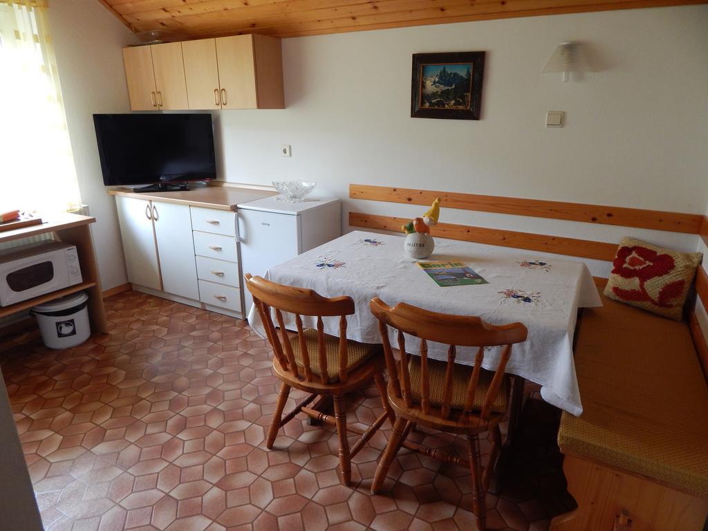 Apartma Zvan Μπλεντ Δωμάτιο φωτογραφία